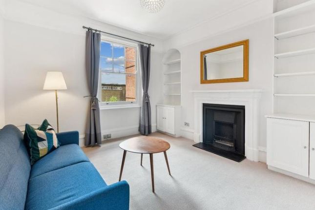 32 Circus Lodge 1 05.08.Png