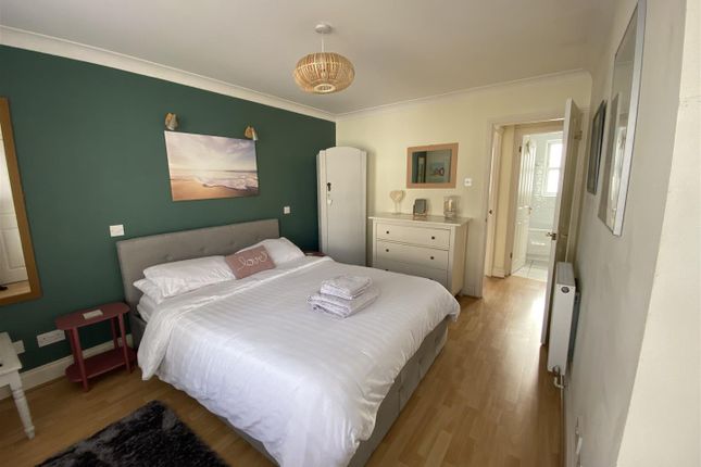 3, Harbour Mews, Victoria Street, Whitstable photo 5