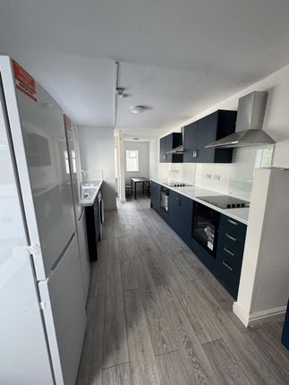8 Bedroom Terraced For Rent