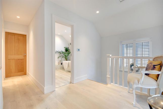Detached house for sale in Friars Avenue, Shenfield, Brentwood