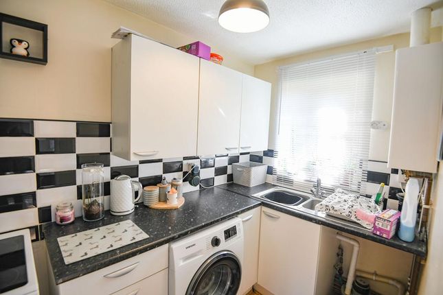 95, Admirals Drive, Wisbech photo 4