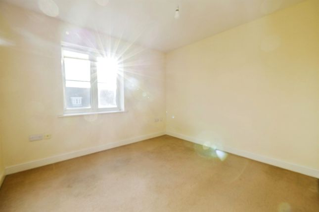 Flat for sale in Riverside Drive, Lincoln