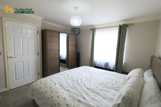 Apartment 12, Estbury Court, Brocksby Chase, Bolton photo 4