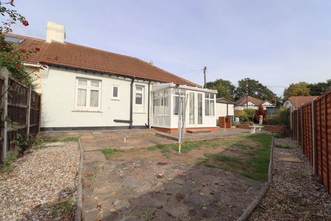 4, Highfield Crescent, Rayleigh photo 4