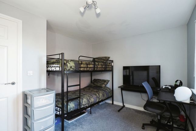 Town house for sale in Bracken Hill View, Wakefield