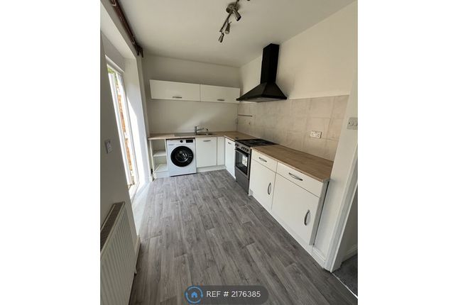 Thumbnail Semi-detached house to rent in Astill Drive, Leicester