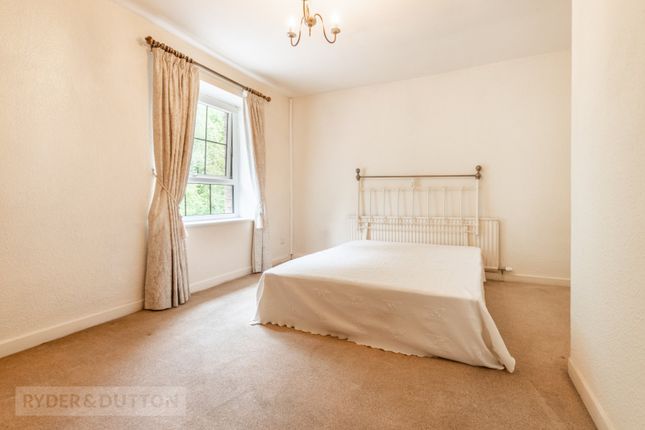Terraced house for sale in High Street, Uppermill, Saddleworth