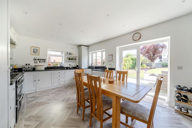 19, Priests Road, Swanage photo 4