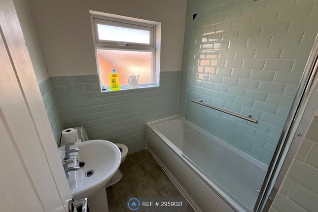Moorside St, Droylsden, Manchester photo 5