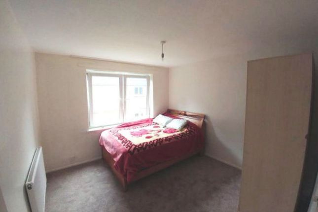 Bateman Close, Barking photo 4