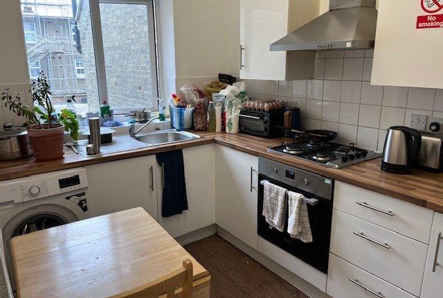 2@30A Temple Fortune Mansions, Finchley Road, Golders Green photo 5