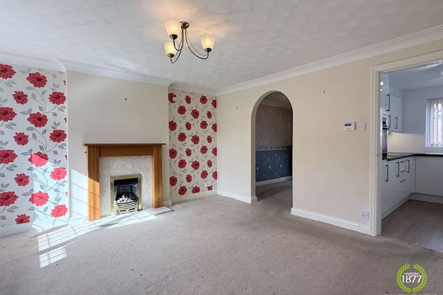 11a Willow Park, Accrington photo 4