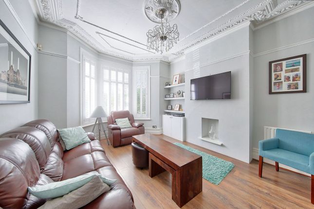 127, Lavender Sweep, London photo 4