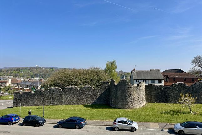 Flat 3, Restway Wall, Chepstow photo 4
