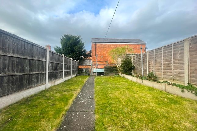 4, Albert Road, Evesham photo 4