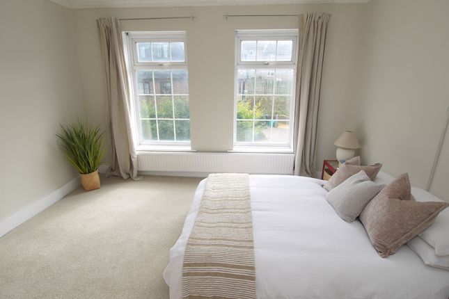76 Seal Road, Sevenoaks photo 4