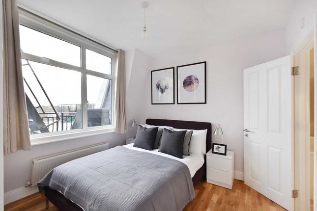 Flat for sale in Burnham Court, Bayswater