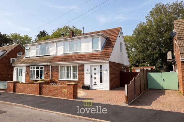 4 St. Crispin Close, Immingham photo 2
