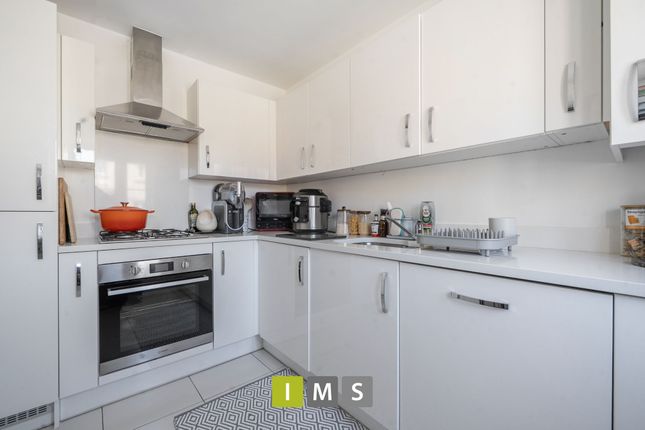 19 Stratford Way, Bicester photo 4
