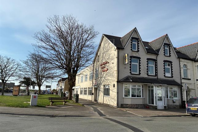 Thumbnail Retail premises for sale in Sandpiper Inn, New Road, Porthcawl