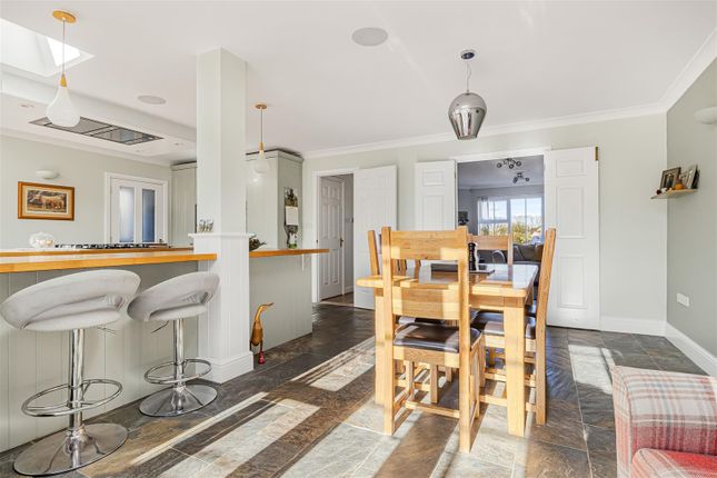 12, Calford Drive, Haverhill photo 3