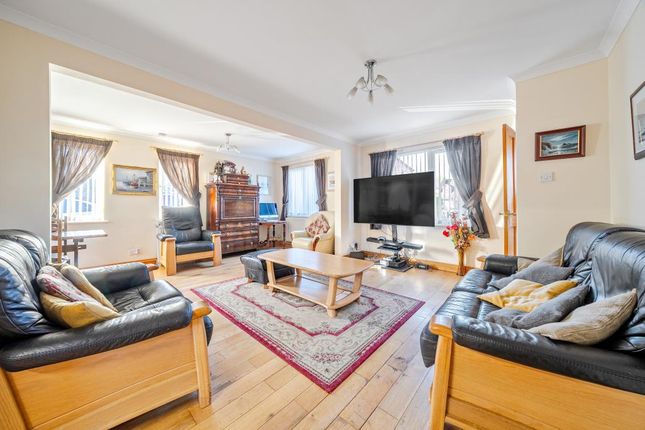 10 QUARRINGTON CLOSE, Quarrington Close, Thatcham photo 3