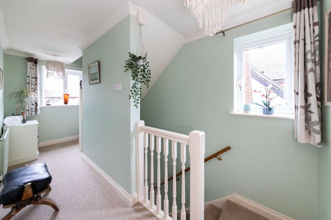 Town house for sale in Stirlings Road, Wantage