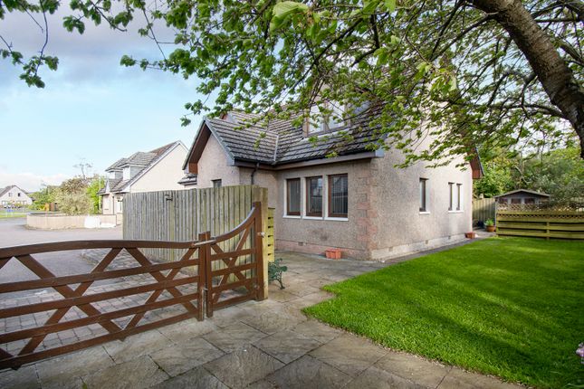 3 The Lochans , Lochside, St Cyrus photo 4