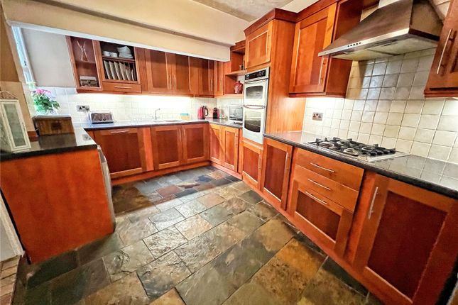 Terraced house for sale in Stamford Road, Mossley
