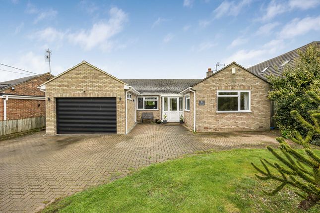 Bungalow for sale in Sunningwell Road, Abingdon