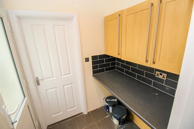 8, Brook Street, Altofts photo 4