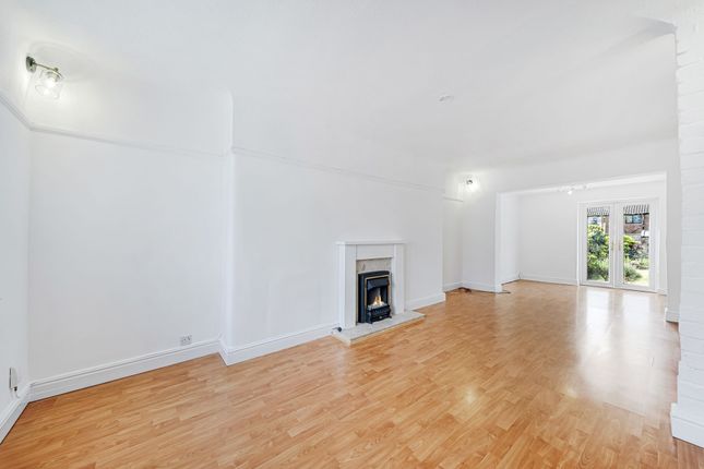 19 Nicholas Road, Widnes photo 2