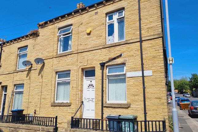 Thumbnail Terraced house for sale in Hollings Street, Bradford