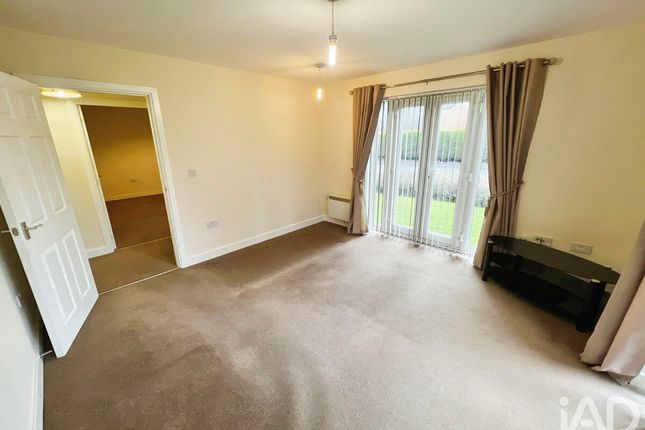 34, Marshall Crescent, Stourbridge photo 4