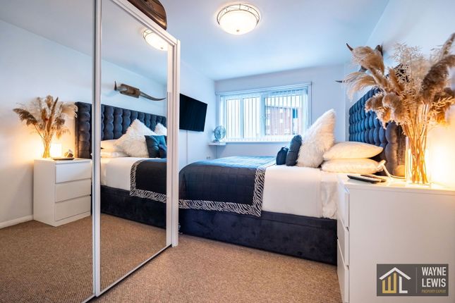 25, Jim Driscoll Way, Cardiff photo 3