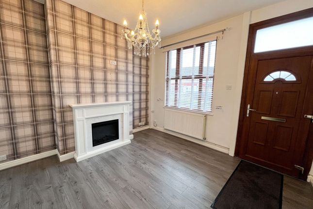282 Aldermans Green Road, Coventry photo 2