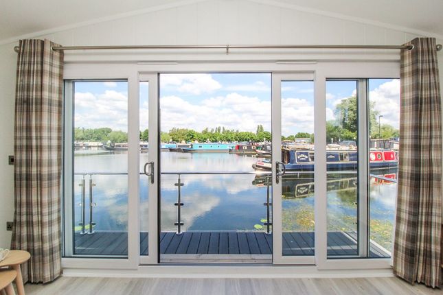 Plot 16, Ouse Boats, Priory Marina Aquahome, Bedford photo 2