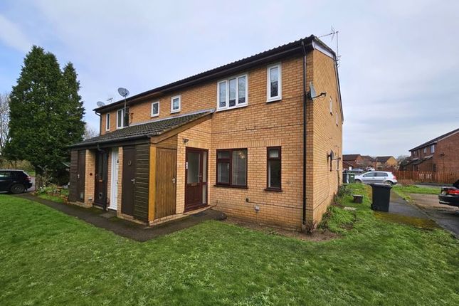 Thumbnail Flat to rent in Alders Green, Longford, Gloucester