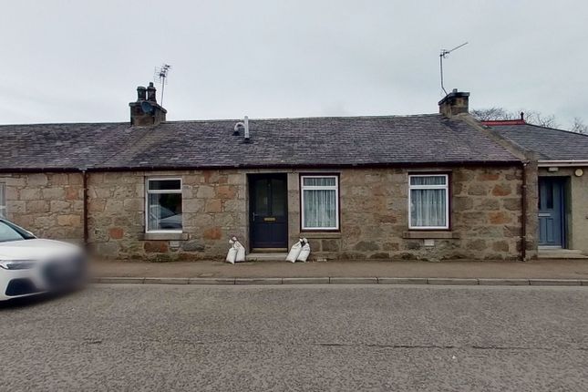 Bungalow to rent in Canal Road, Port Elphinstone, Inverurie
