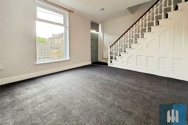 Grasscroft Road, Huddersfield photo 4