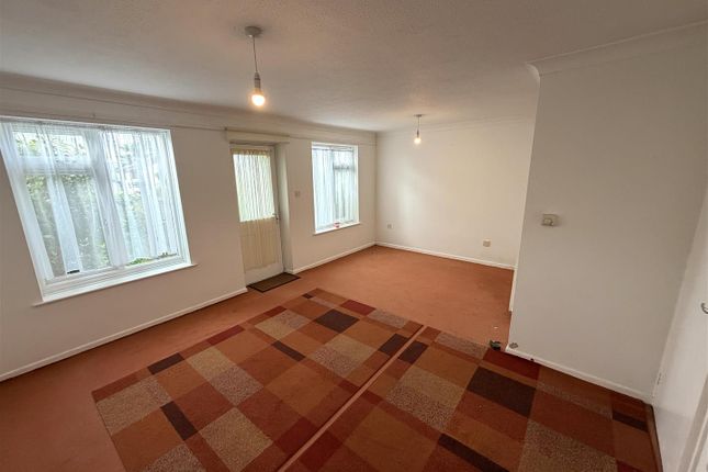 31, Reeds Way, Newquay photo 4
