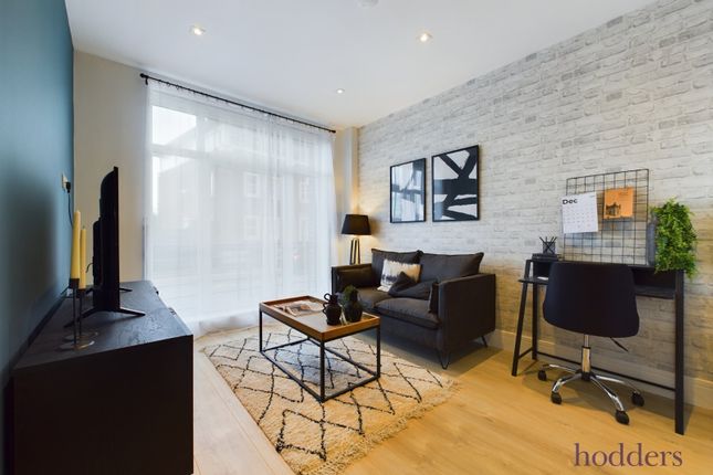 62 Syward Place 40-48,, Pyrcroft Road, Surrey photo 5