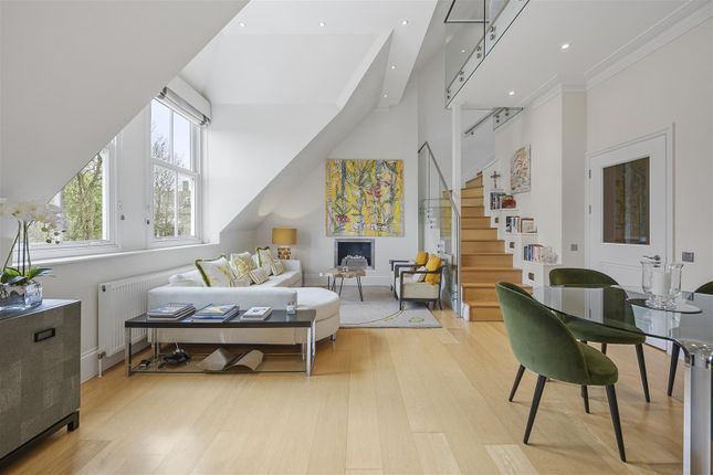 Thumbnail Flat for sale in Rosslyn Hill, London