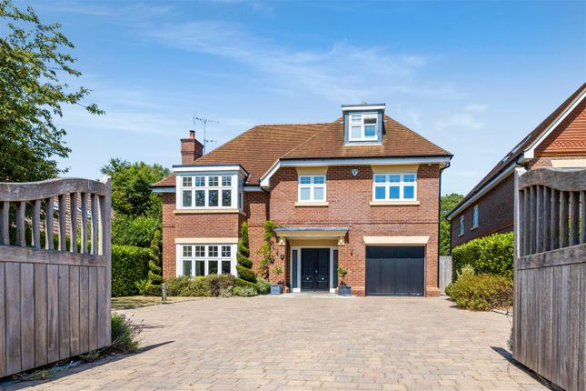Thumbnail Detached house for sale in Sandlands Grove, Walton On The Hill, Tadworth