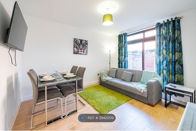 Swan Meadow Road, Wigan photo 3