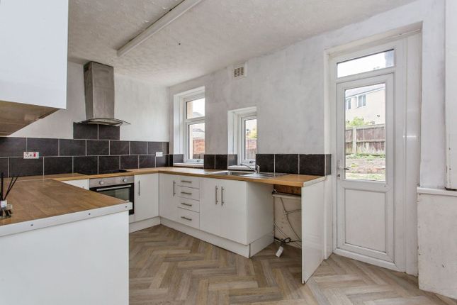 15, Chatburn Road, Preston photo 4