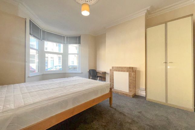 10, Muller Avenue, Bristol photo 4