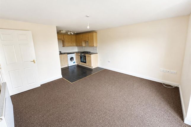 9, Nailsmith Court, Gloucestershire photo 4