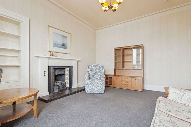 6 Campbell Street, Helensburgh photo 4