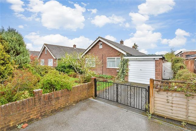 2-bed detached on Five Oak Green Road Five Oak Green, Tonbridge, £375,000